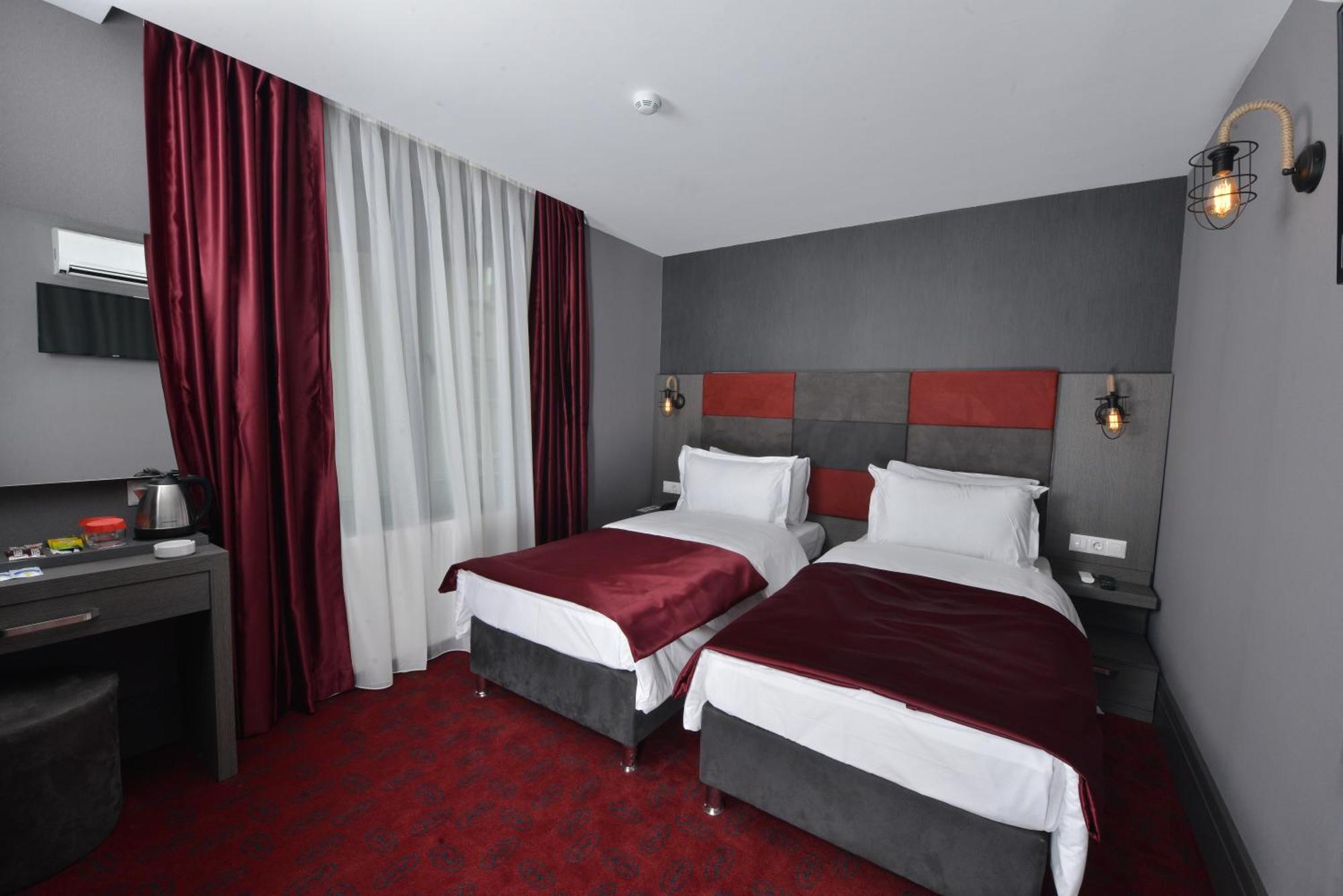 Double Room,566963547:JPEG