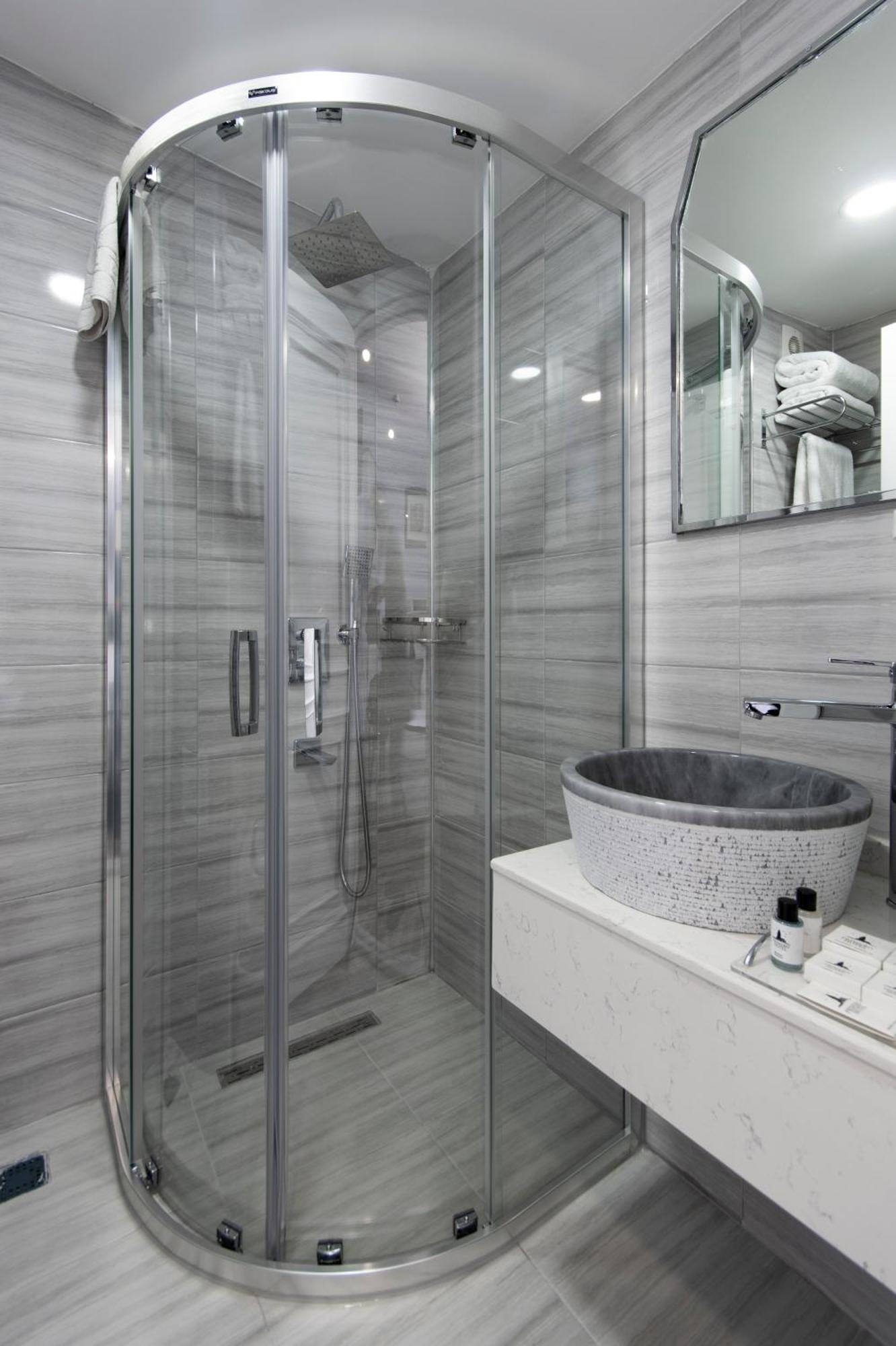 Basement Economic Single Room