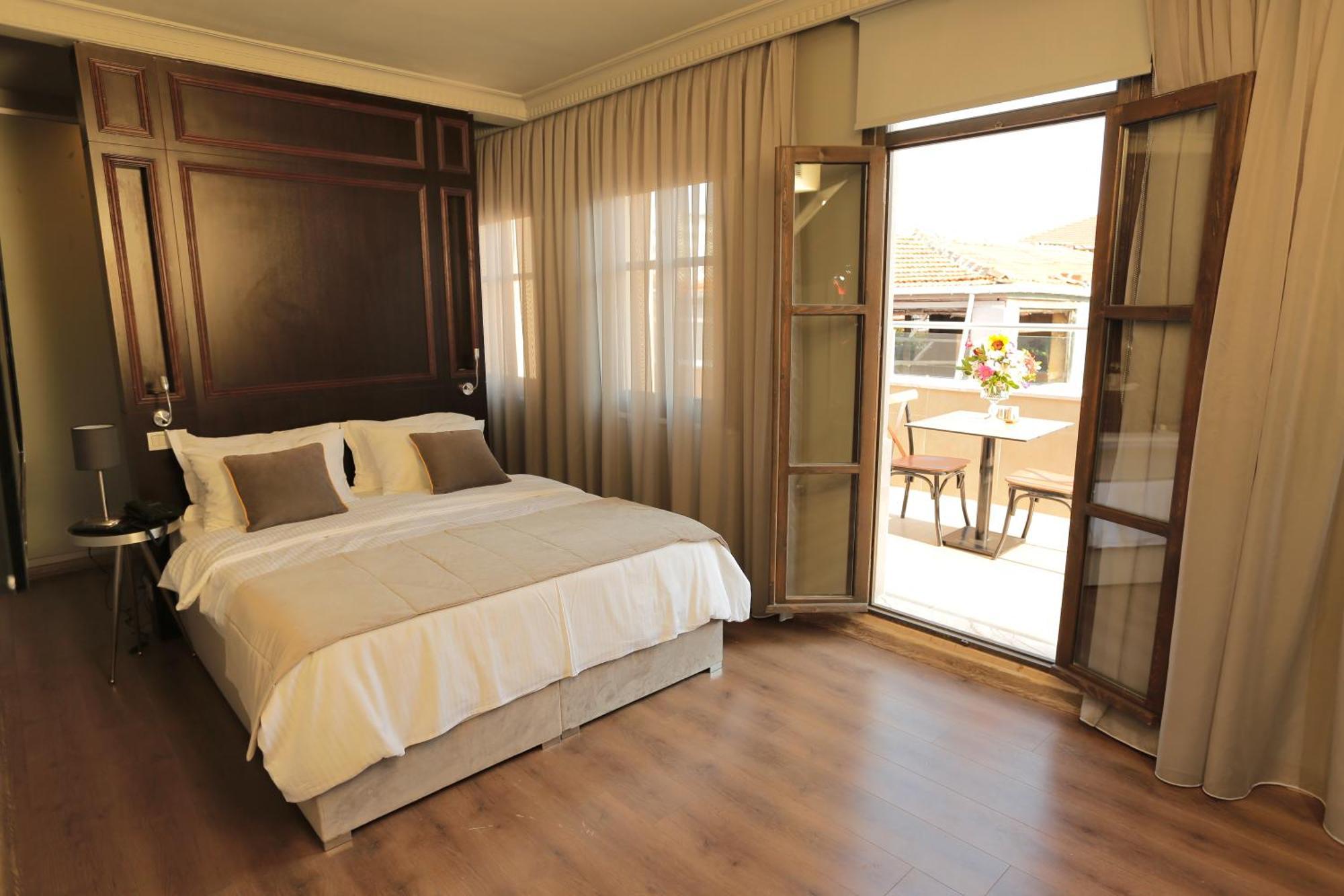 Junior Suite Balcony