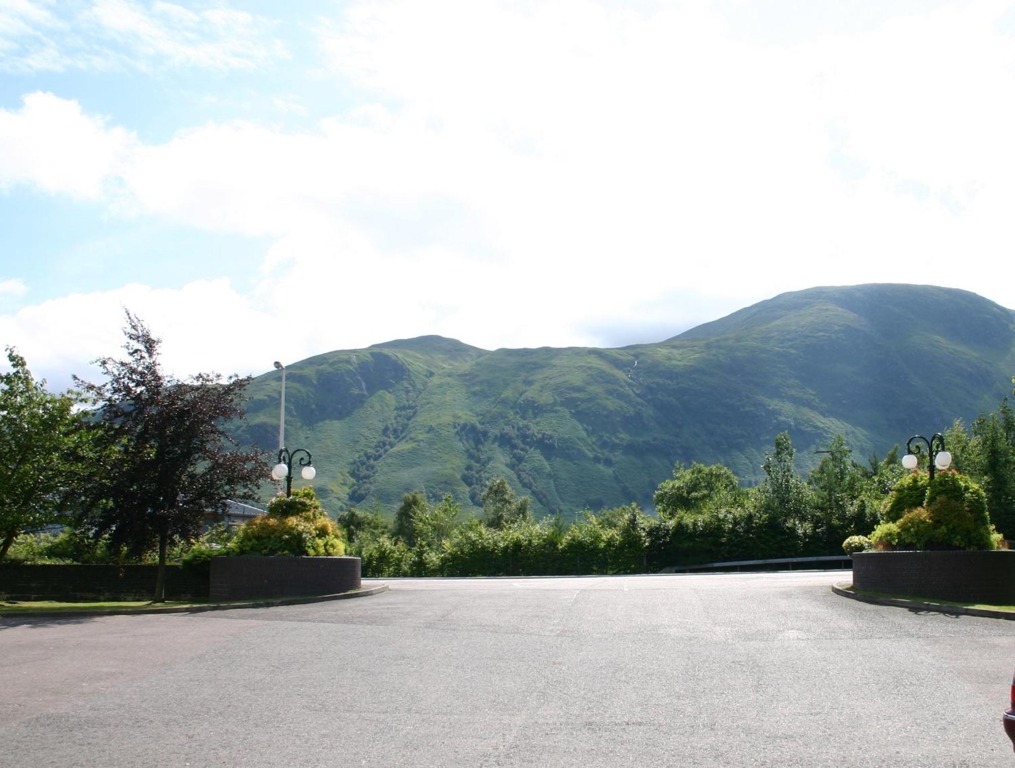 Deluxe Double Room Mountain View