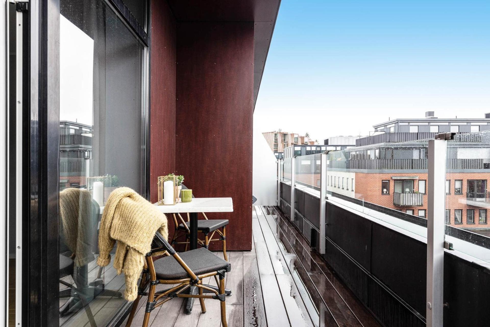 One-Bedroom Apartment Terrace