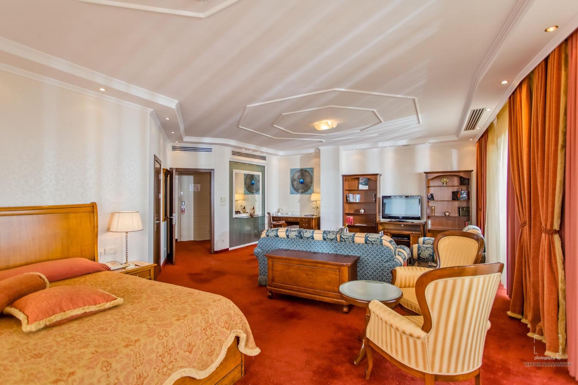 Premium Suite Balcony Sea View