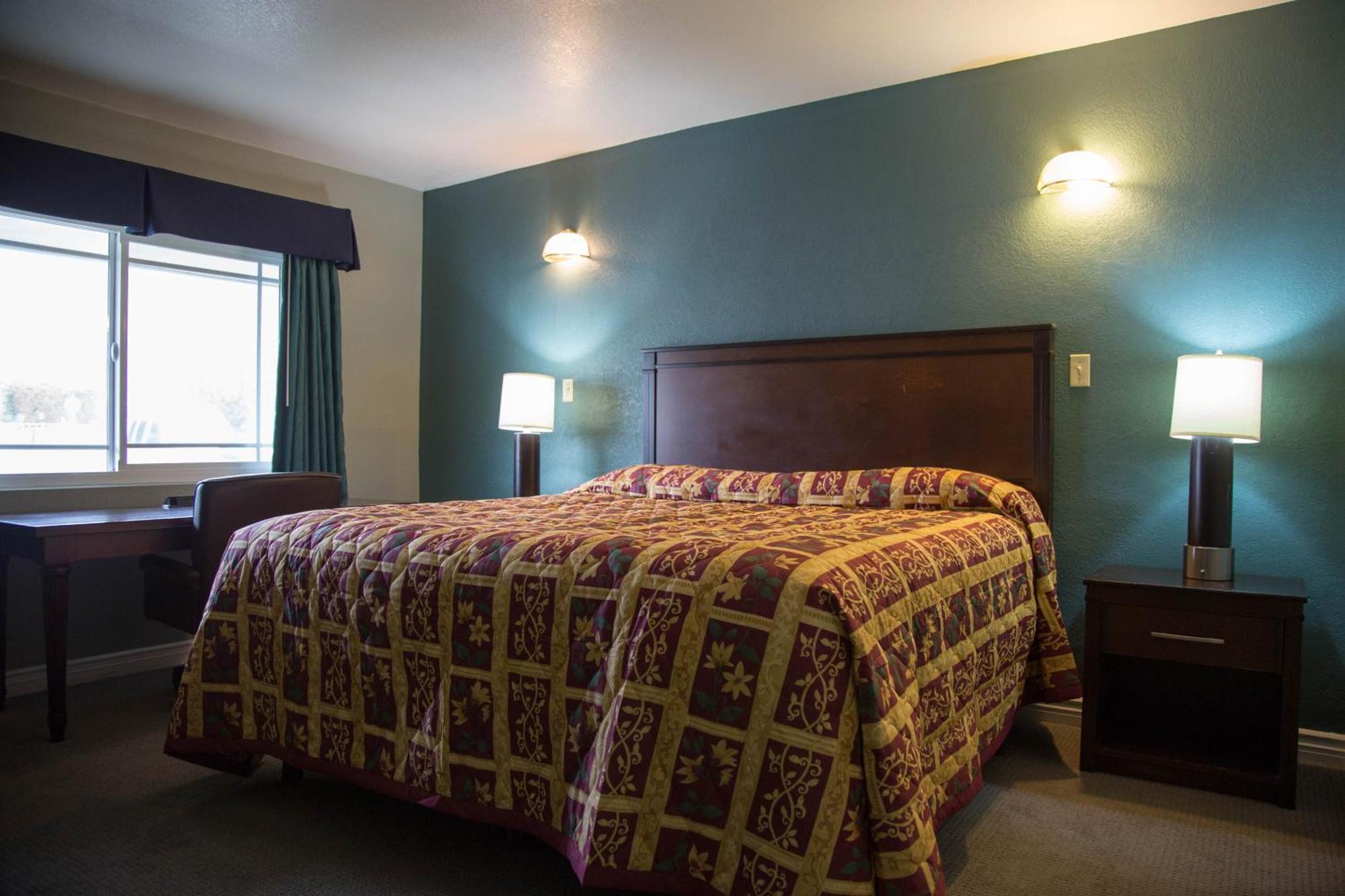 King Room,1216899727:JPEG