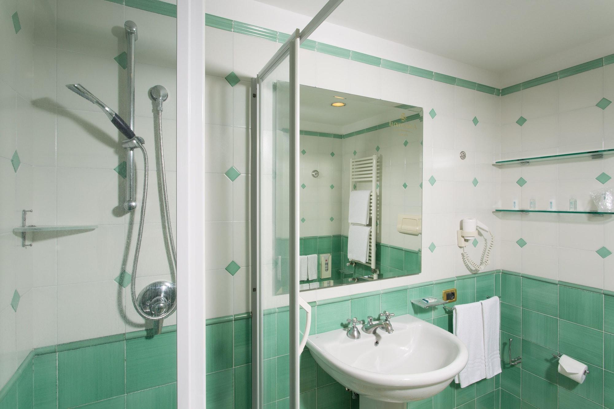 Double or Twin Room Partial Sea View
