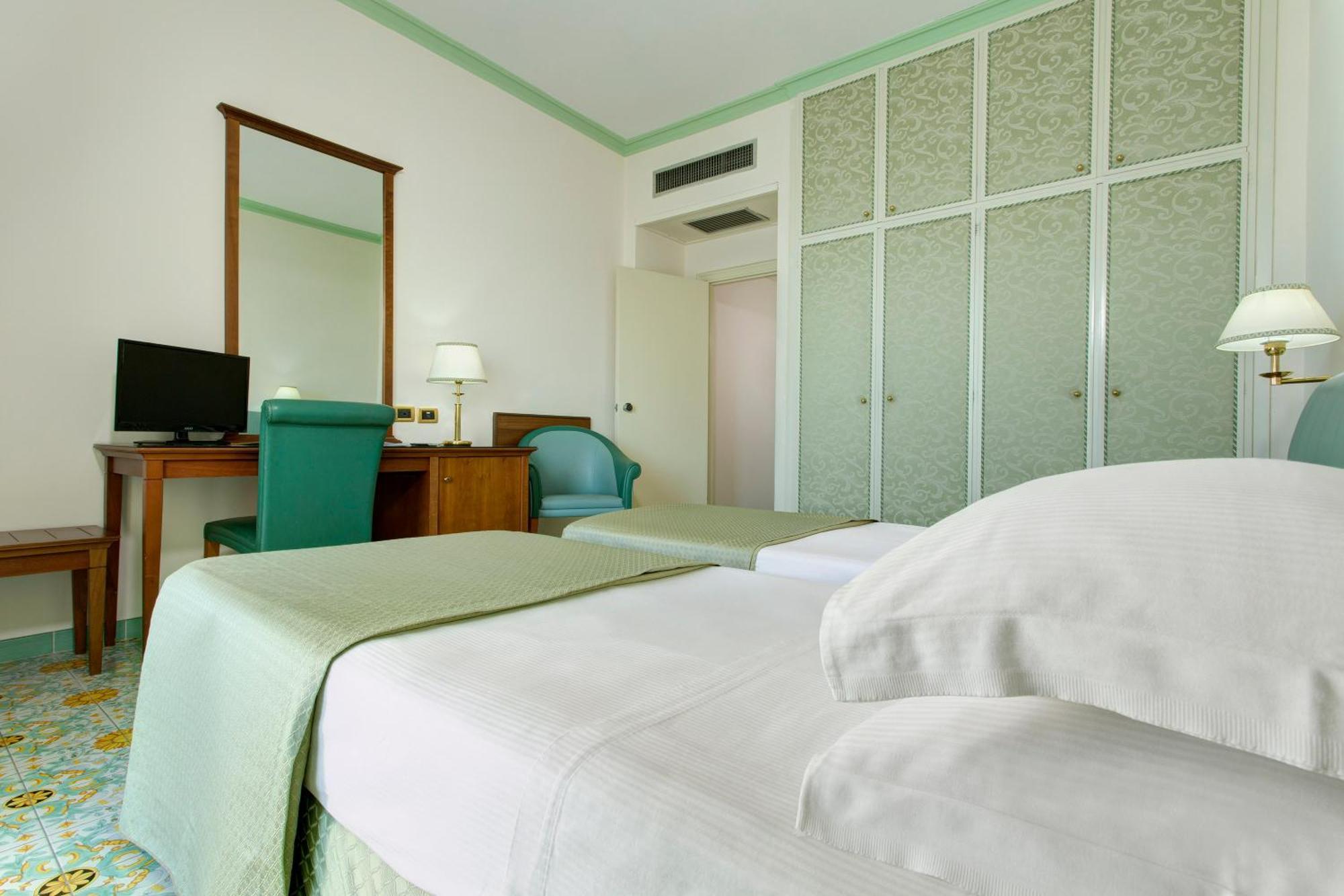 Double or Twin Room Partial Sea View