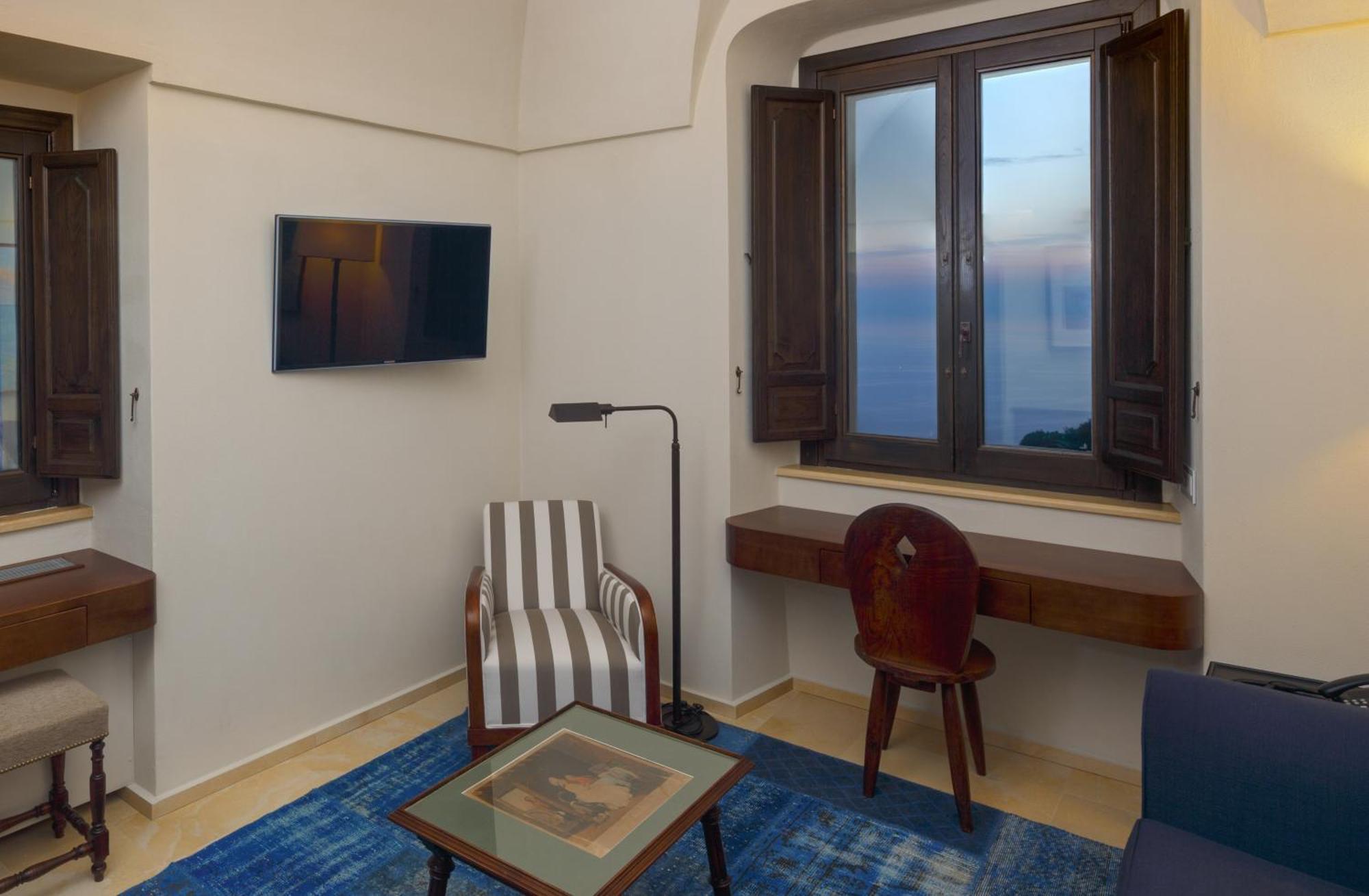 Deluxe Suite Sea View
