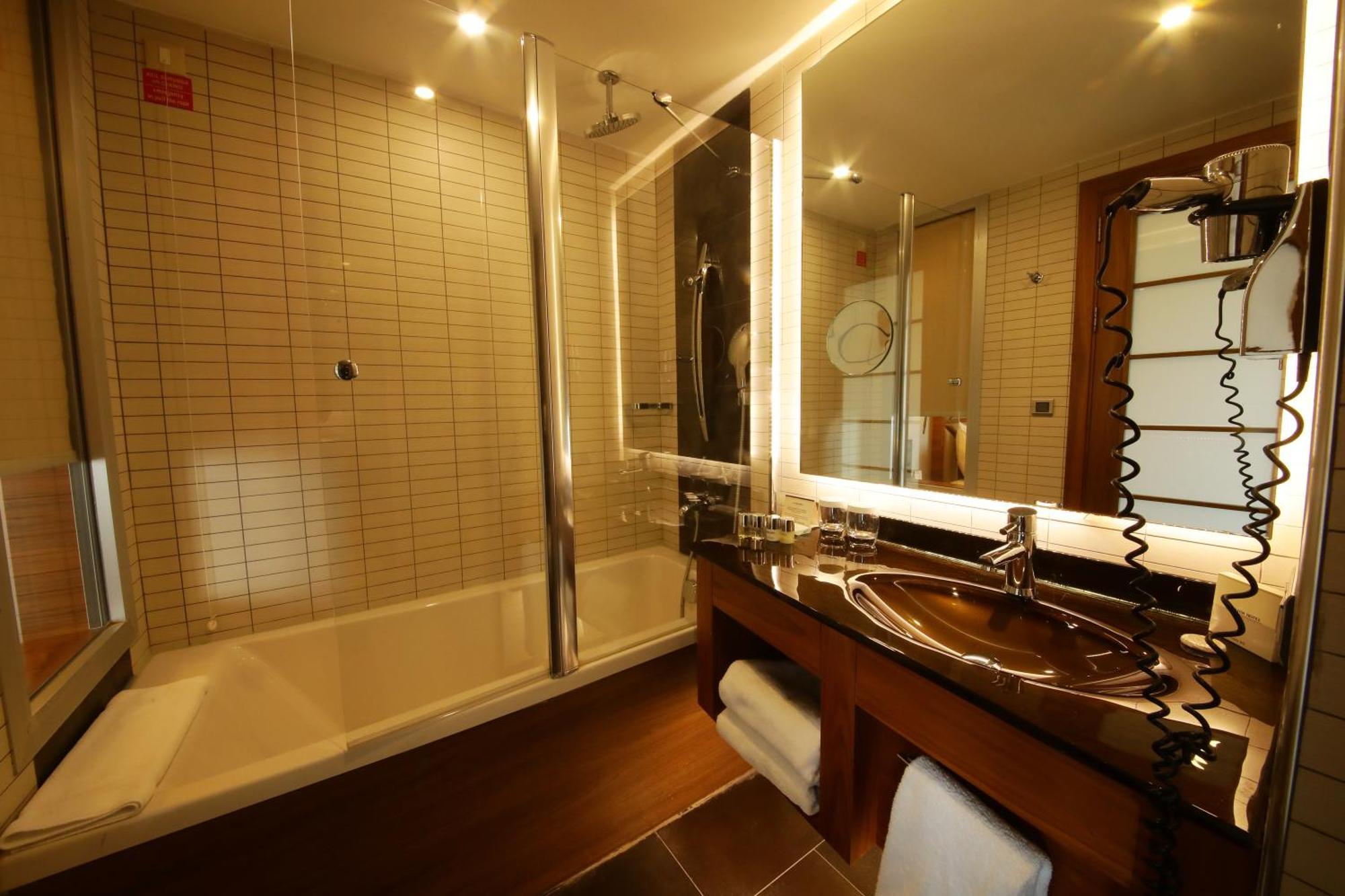 Superior Double Room Land View