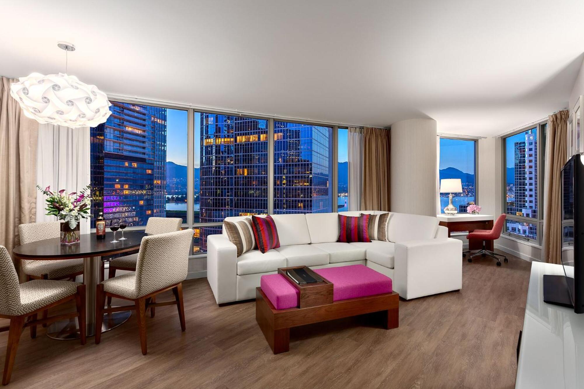 Executive King Suite Harbour View