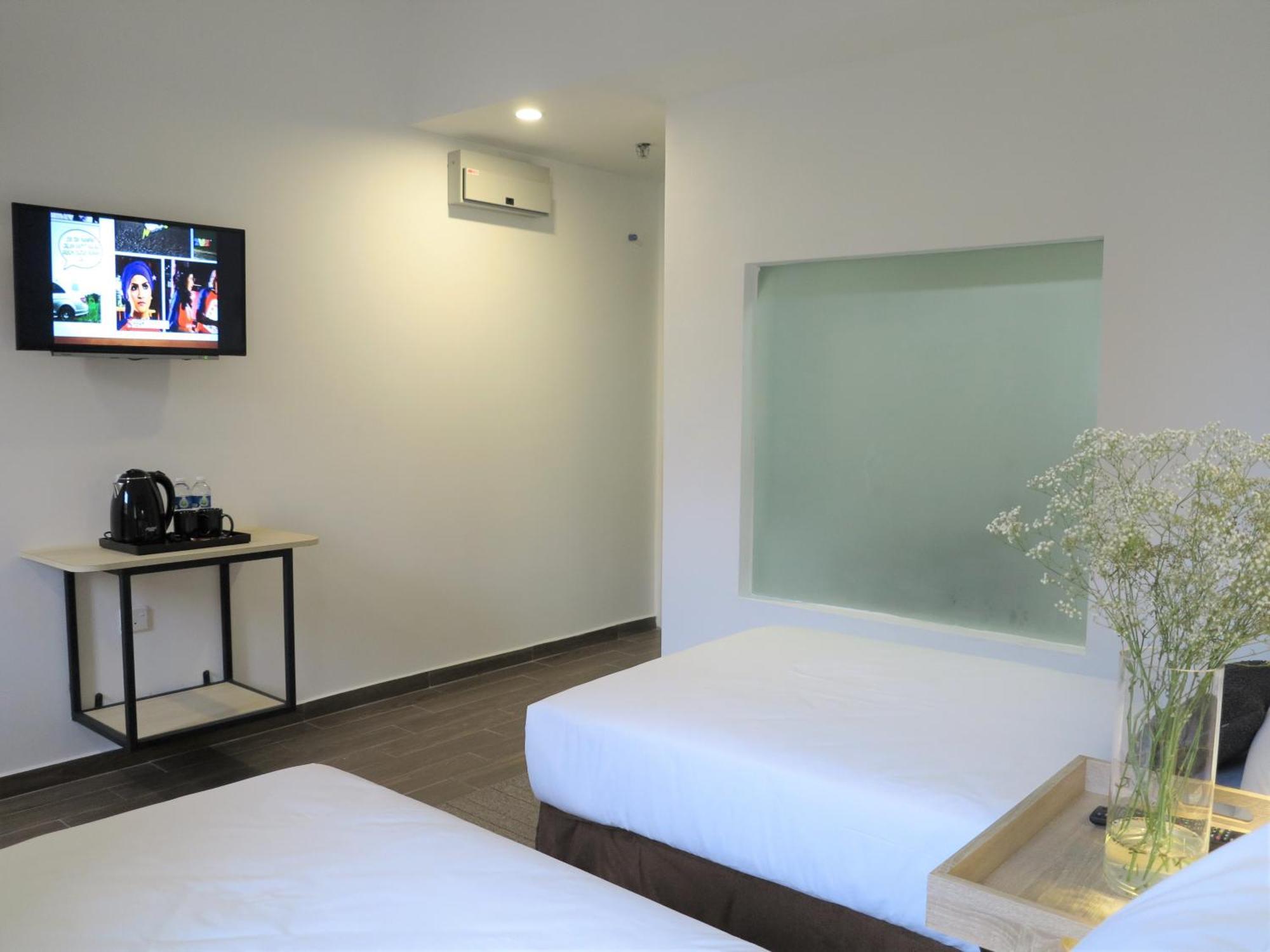 Superior Twin Room