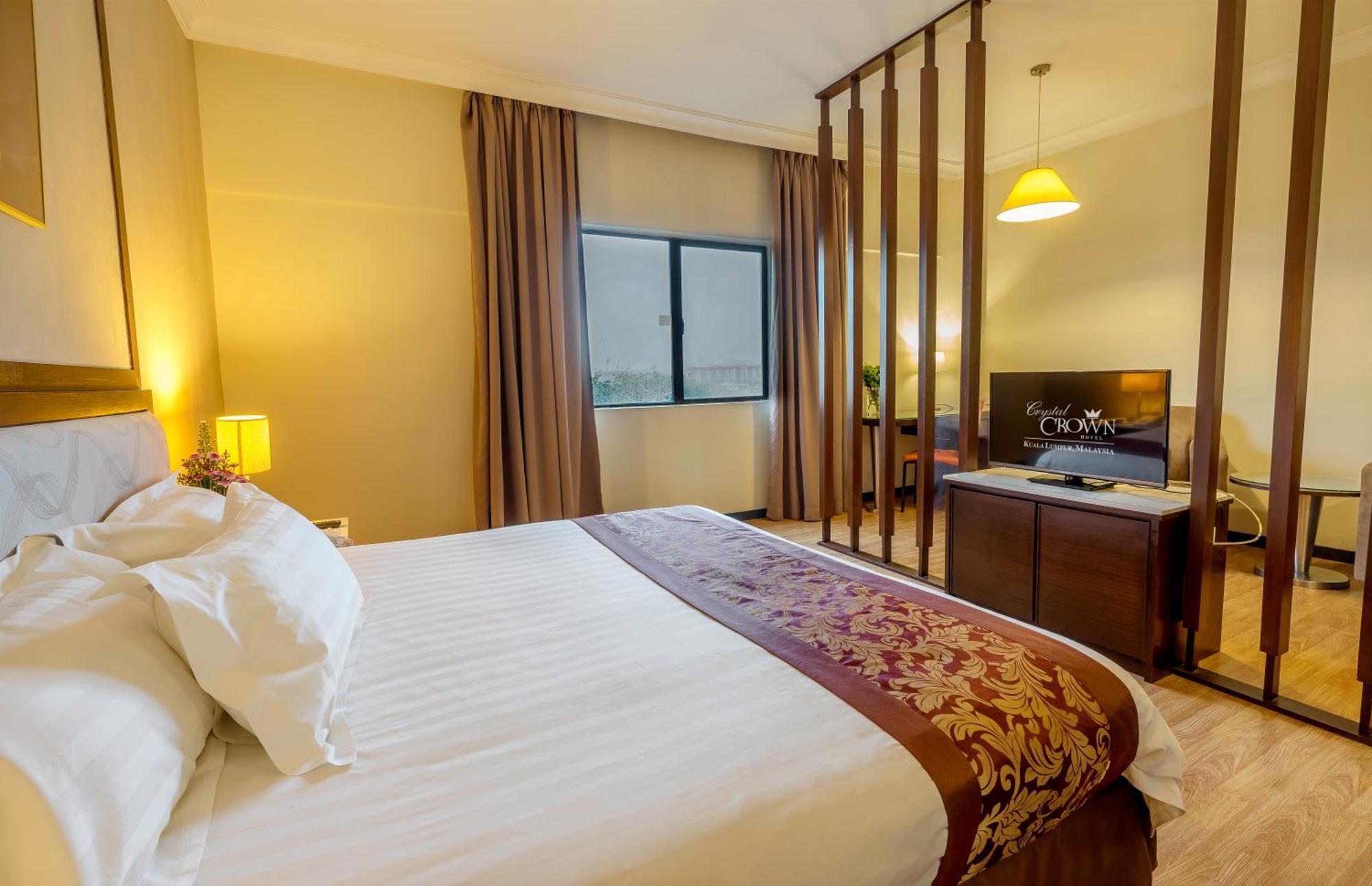 Deluxe King Room