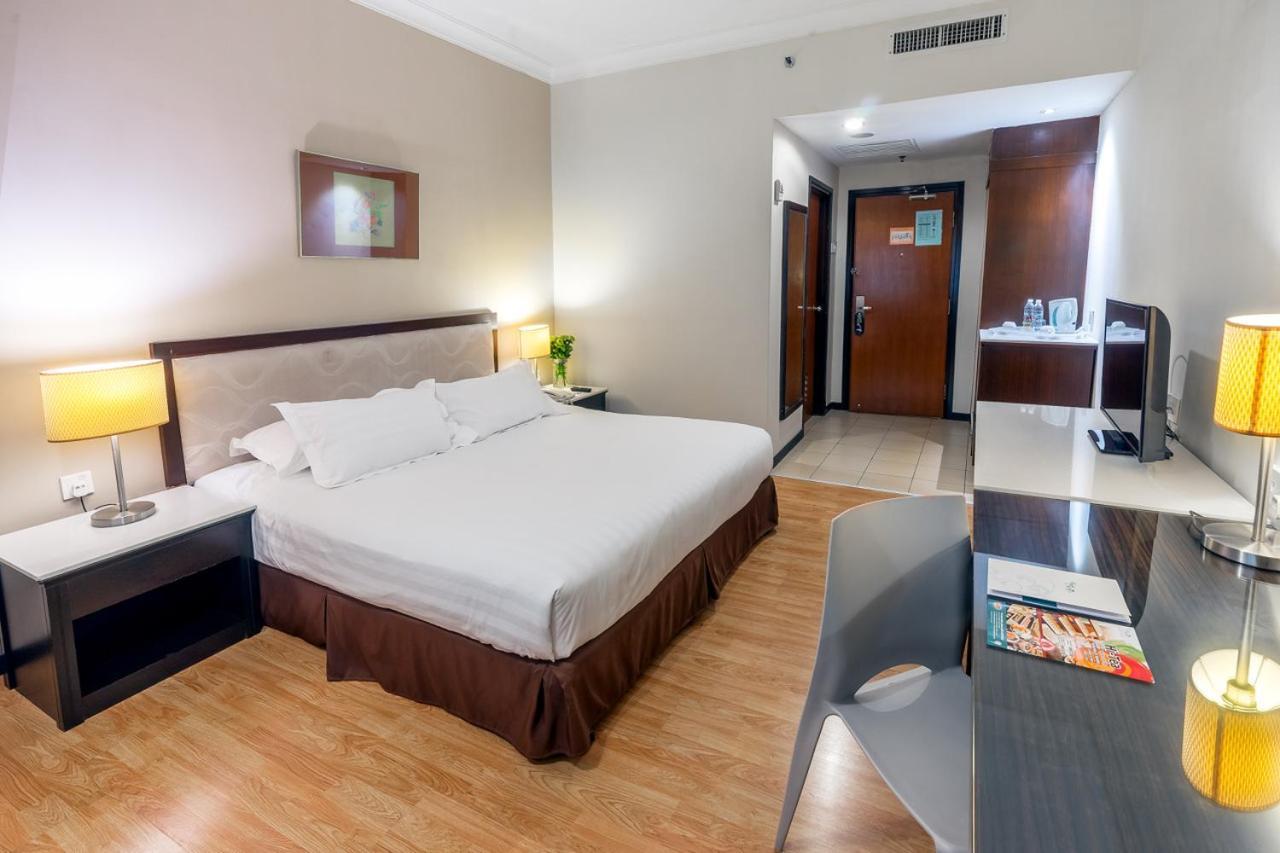 Superior King Room