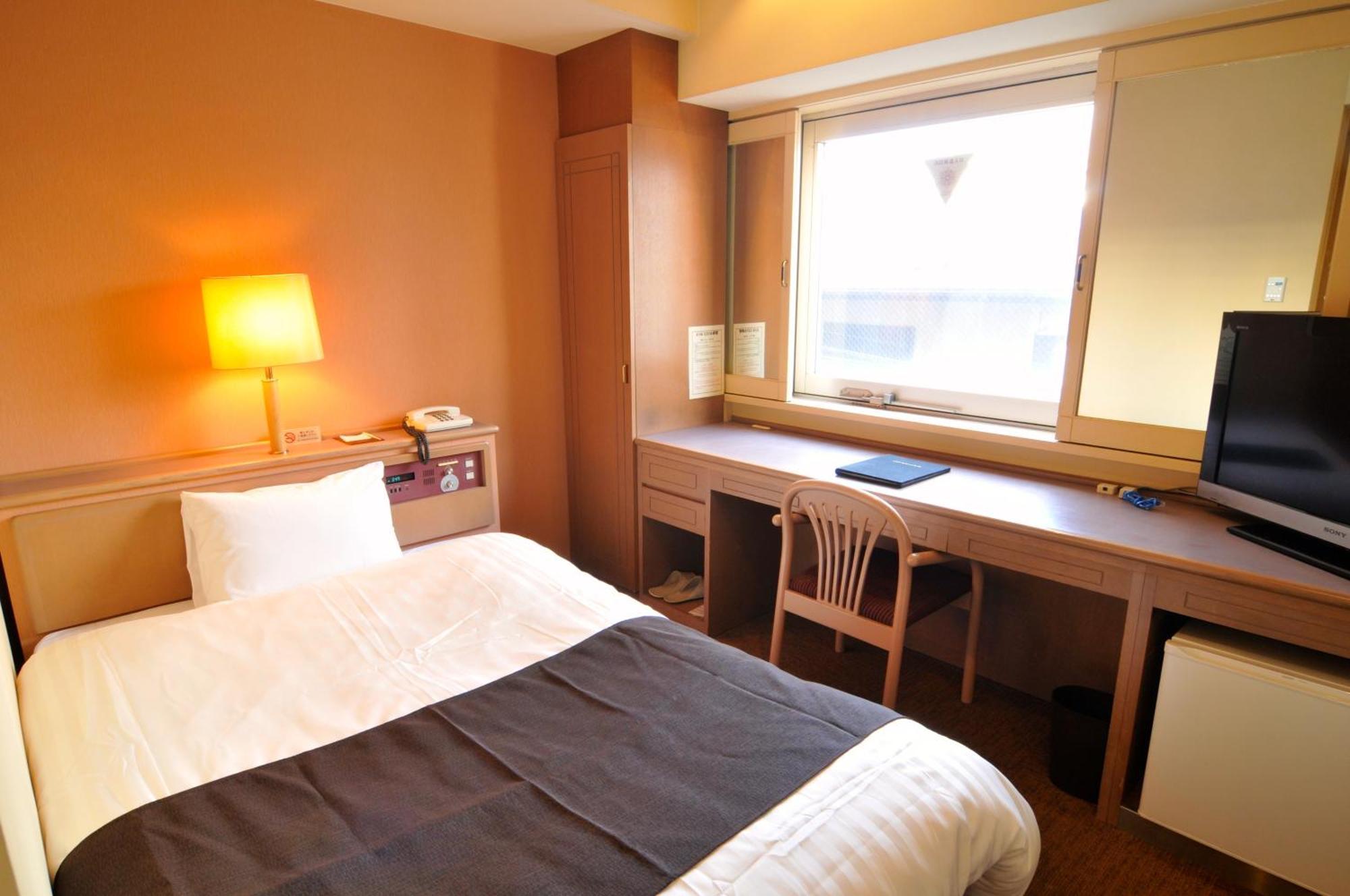Standard Single Room Non-Smoking