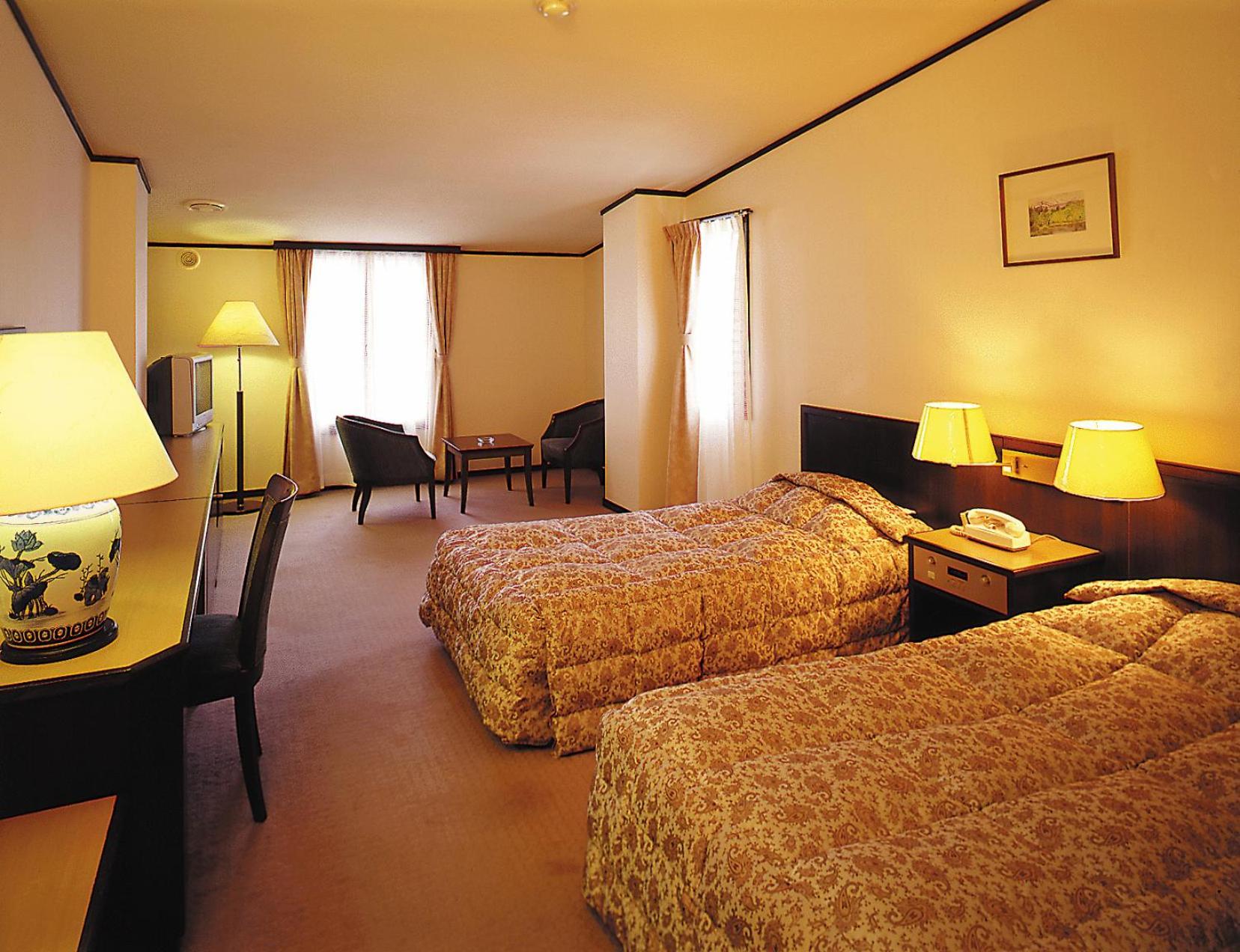 Quarto Standard com 2 Camas de Solteiro - Não Fumantes