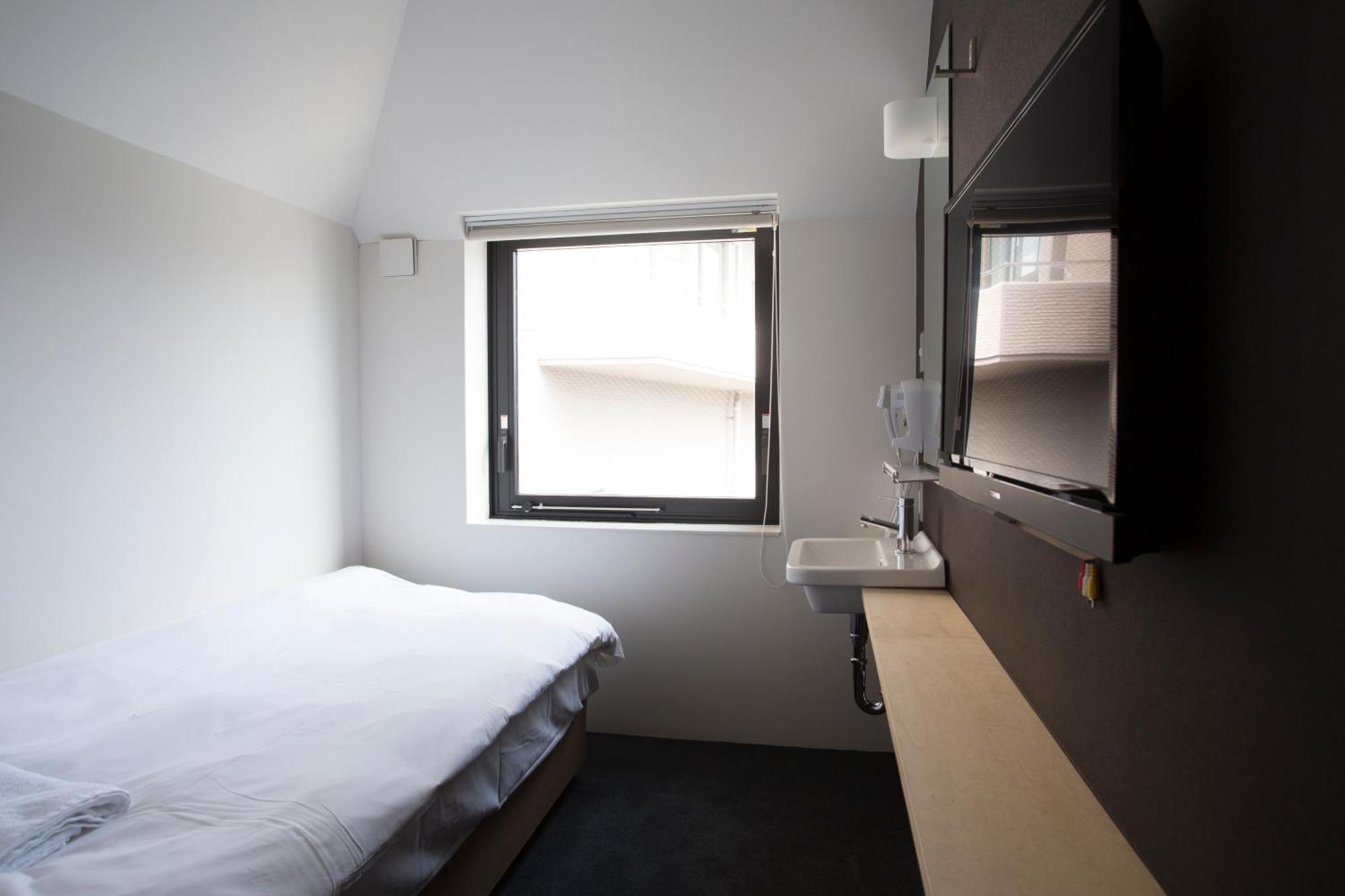Eenpersoonskamer met Gedeelde Badkamer
