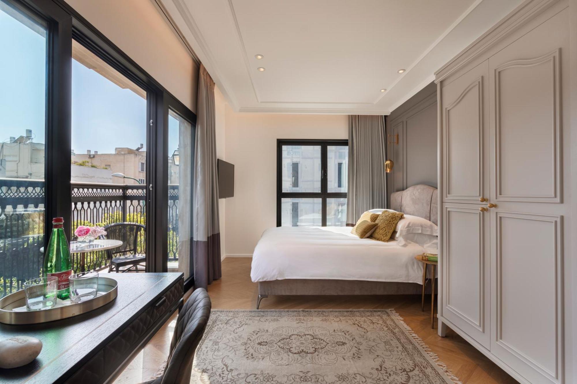 Classic Room Balcony