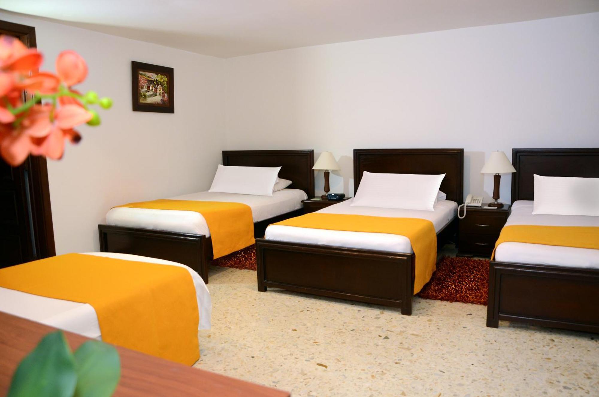 Triple Room,1223290873:JPEG