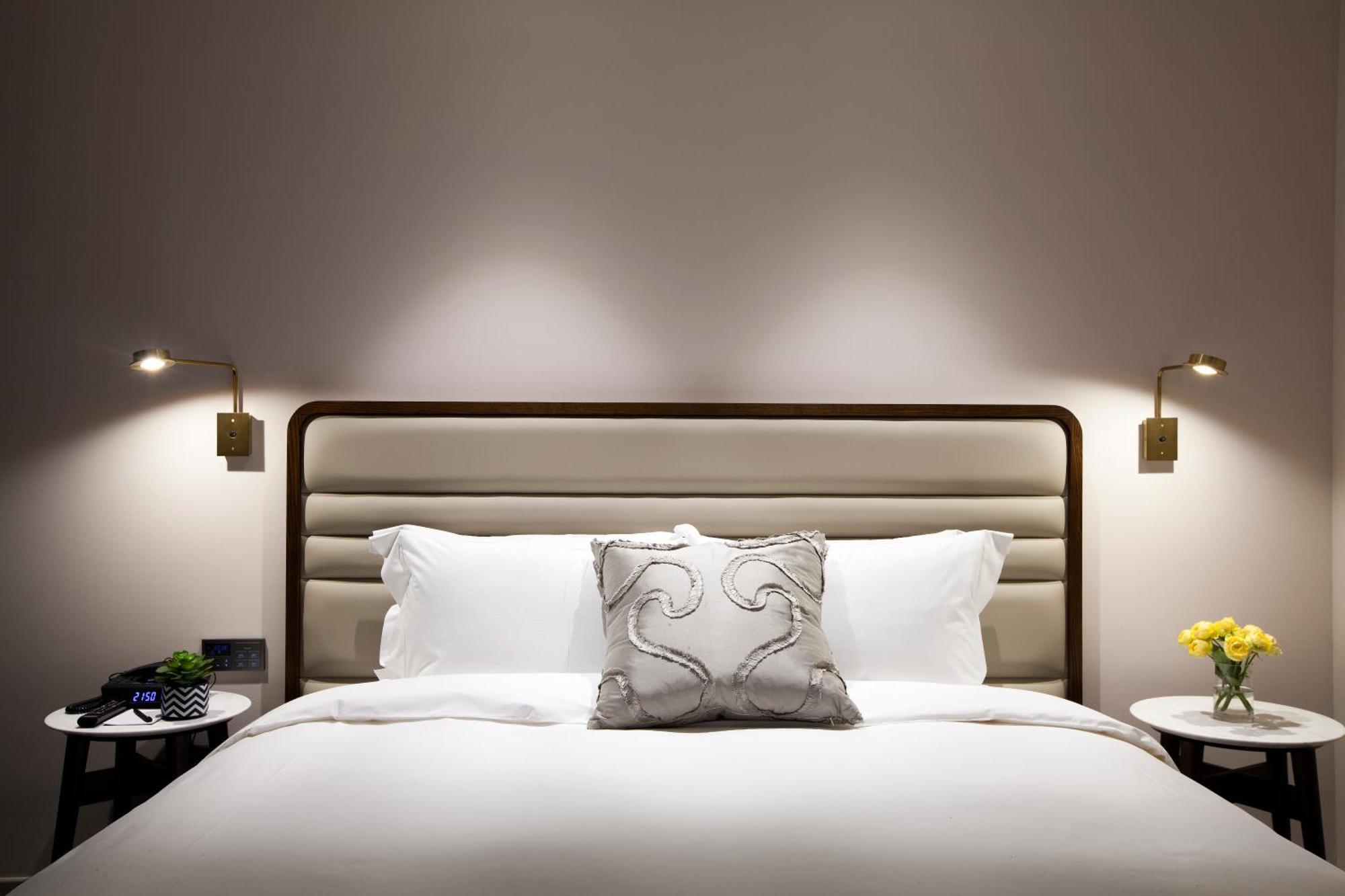 Deluxe Double Room No
