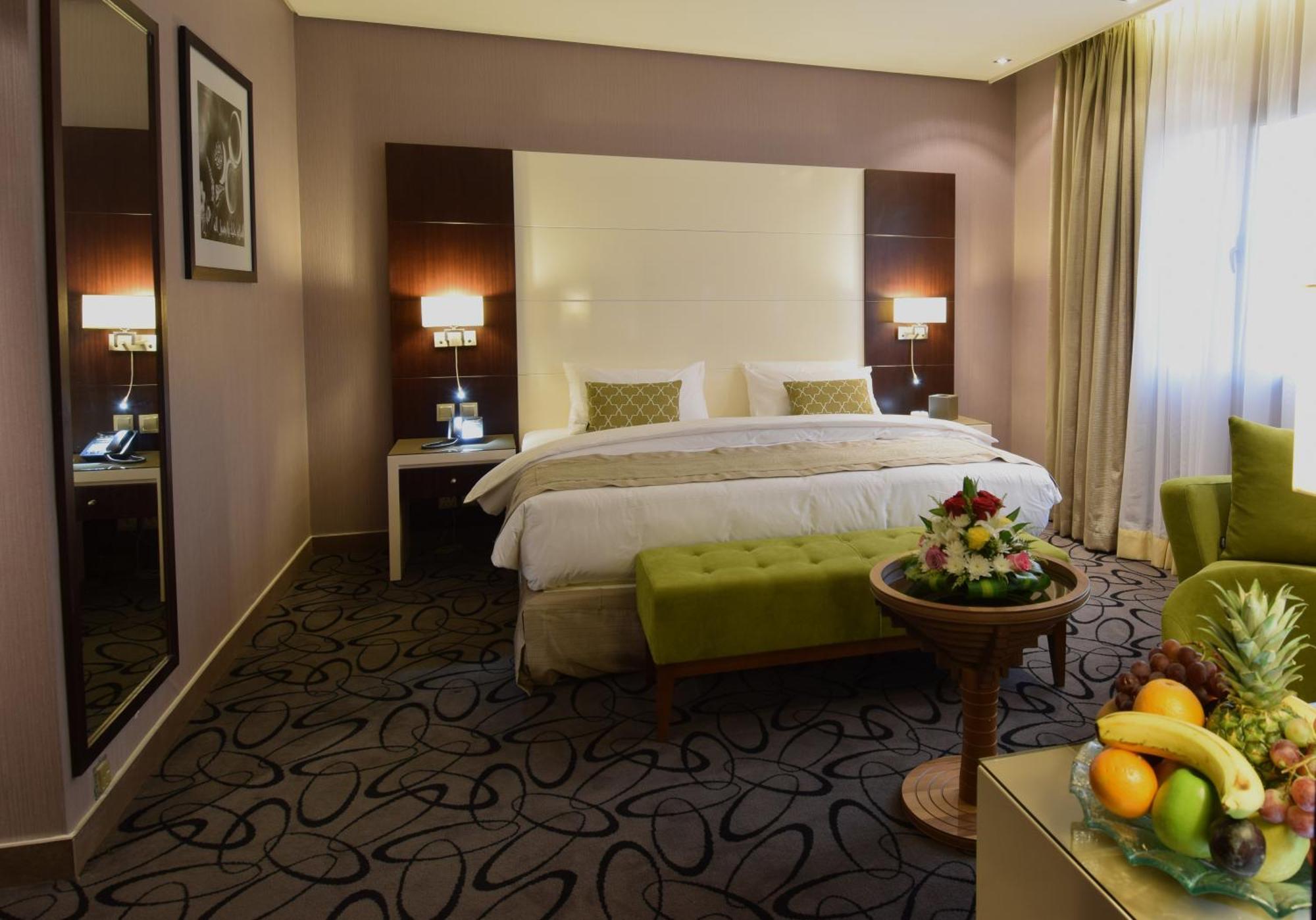 Deluxe King Room,1528672906:JPEG