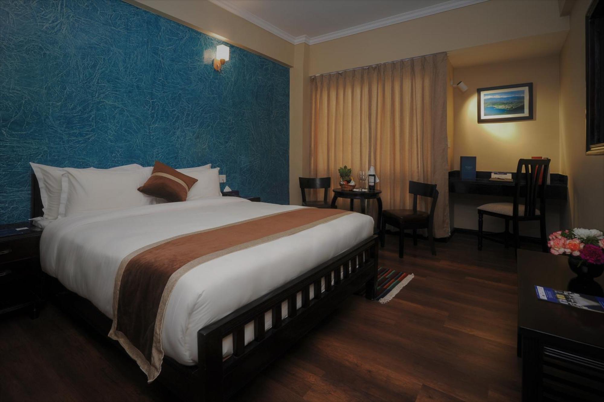 Superior Queen Room