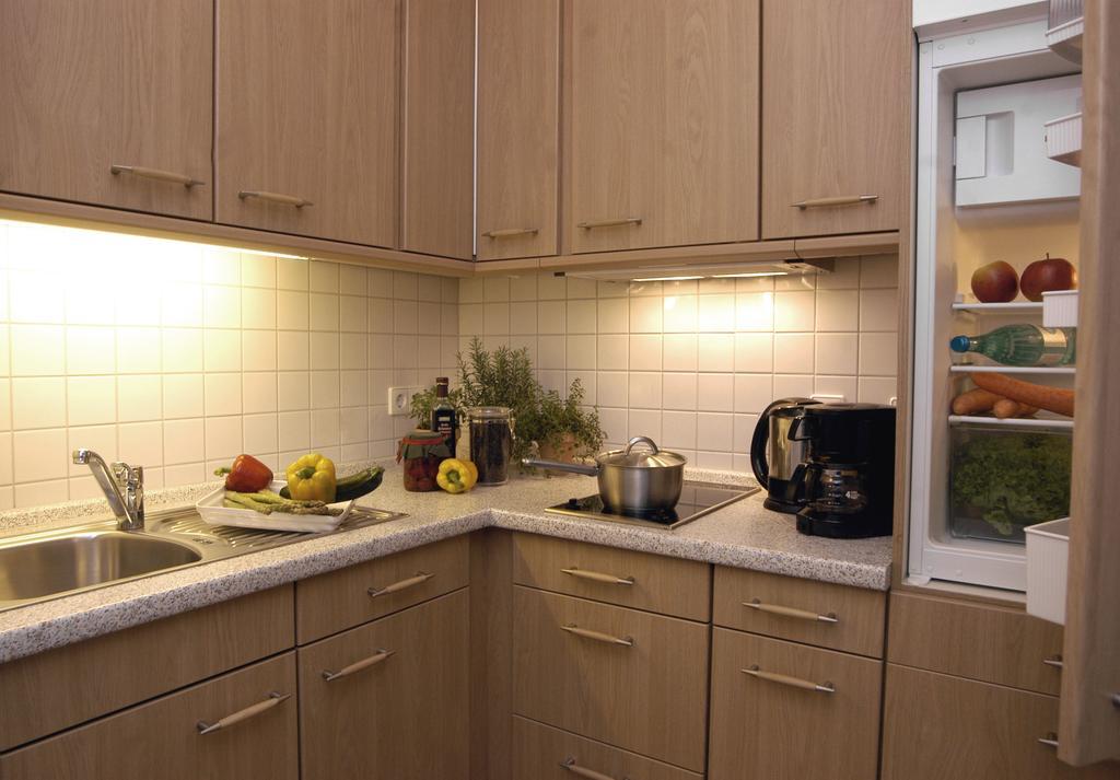 Comfort 1-Bedroom Apartment,122590981:JPEG