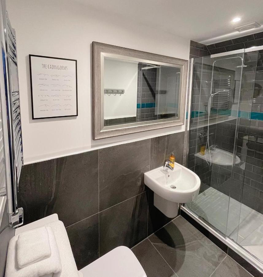 Single Room Shower