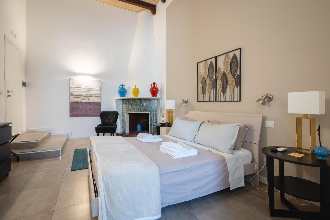 Large Double Room Chimney