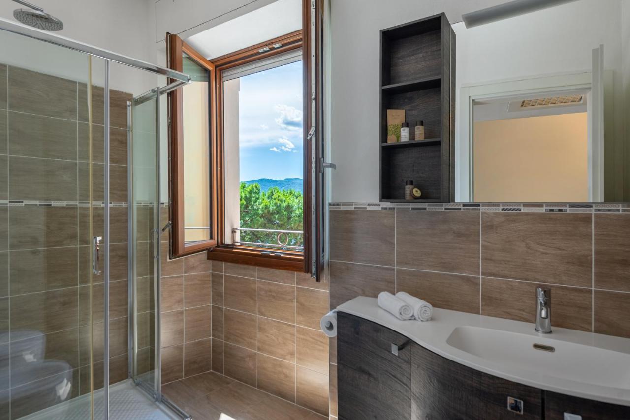 Double Room Lake View