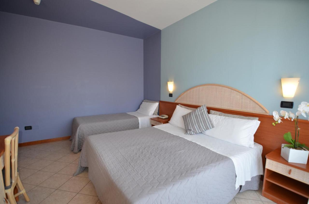 Classic Triple Room,1226724518:JPEG