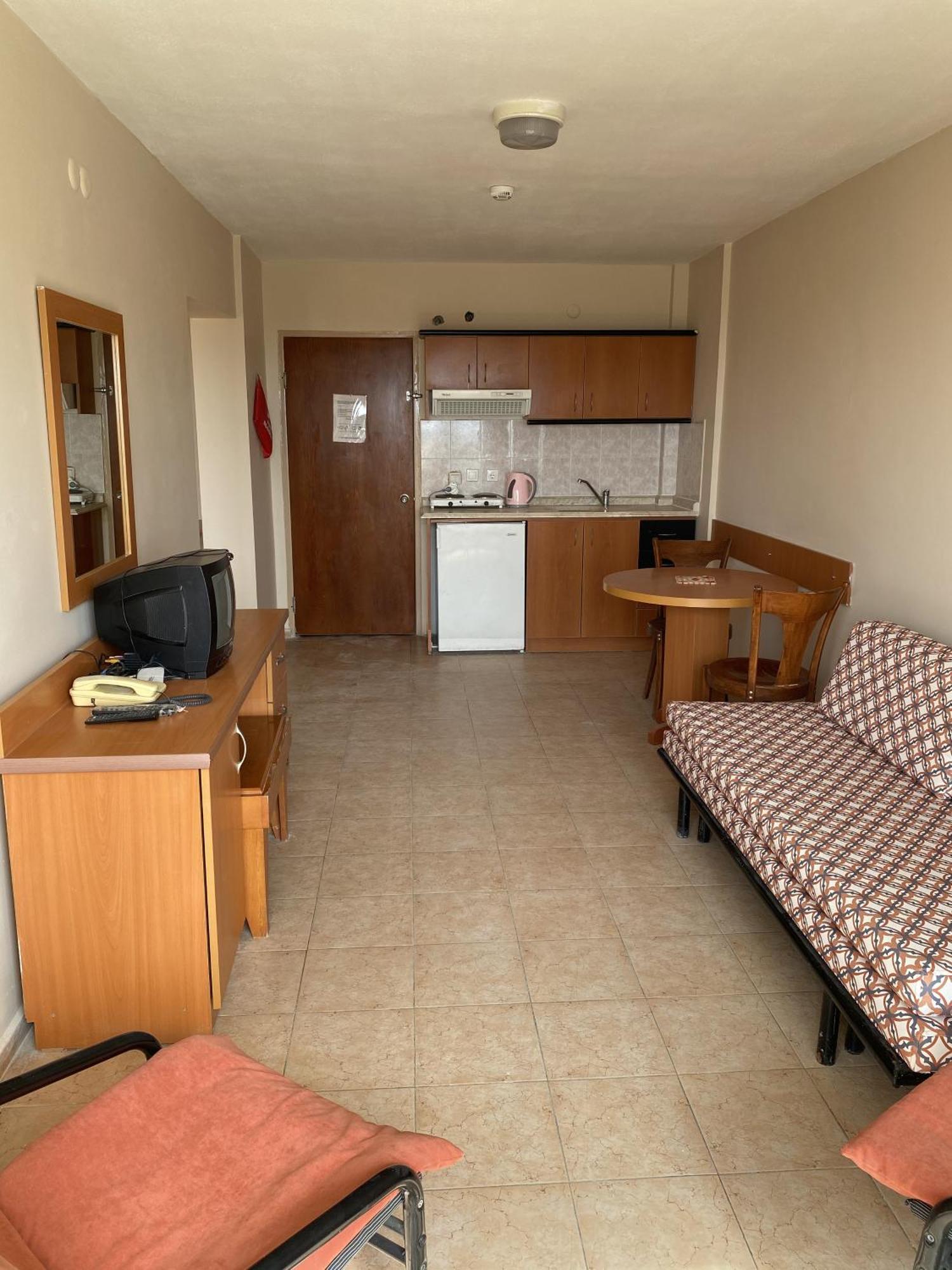 One-Bedroom Suite Garden View
