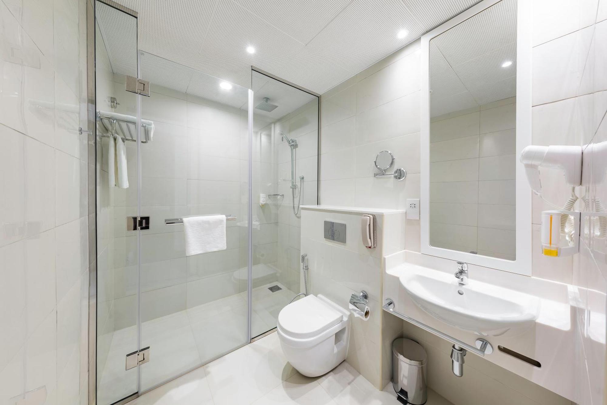 Twin Room F&B