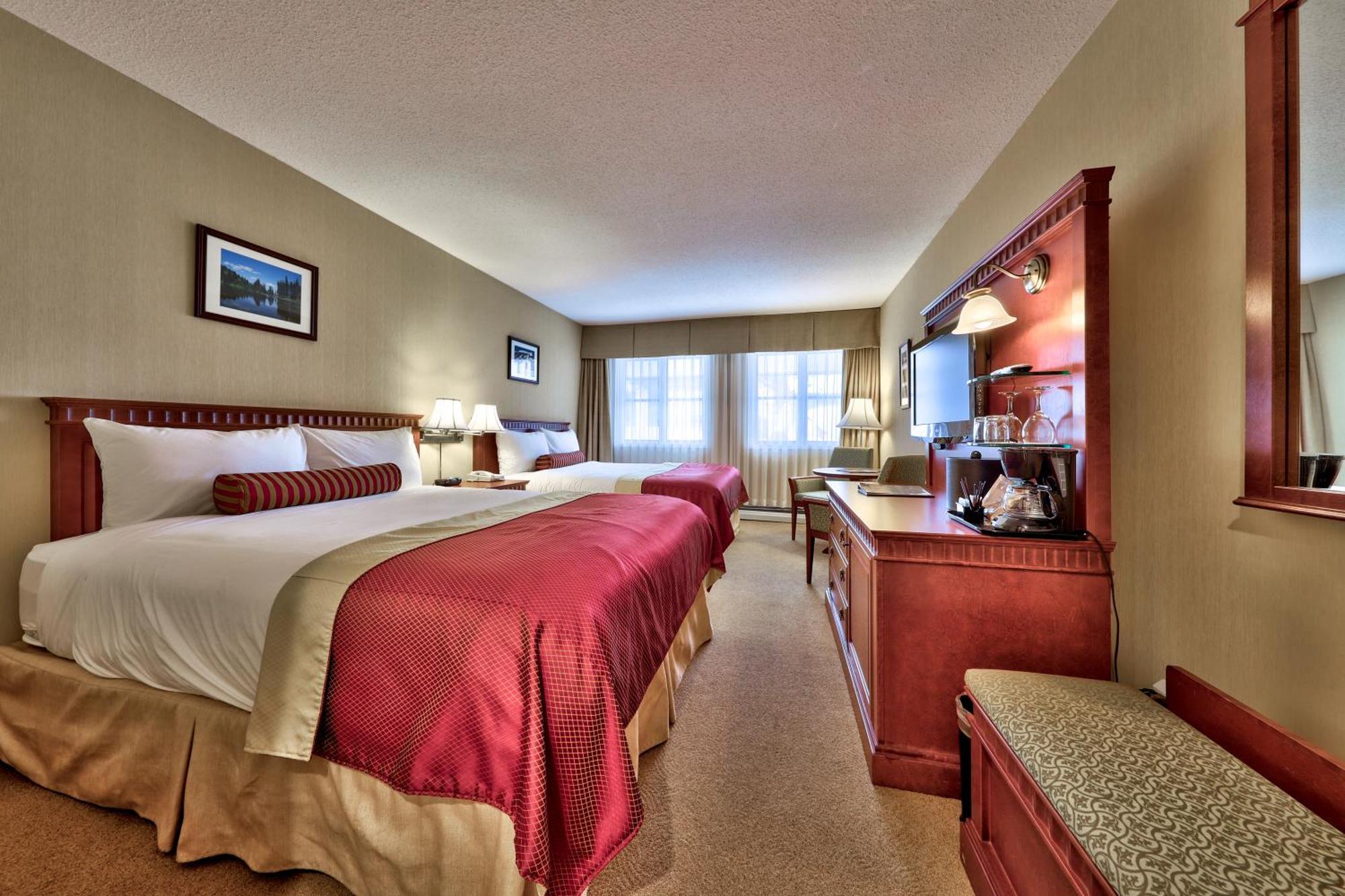 Standard Queen Room Two Queen Beds