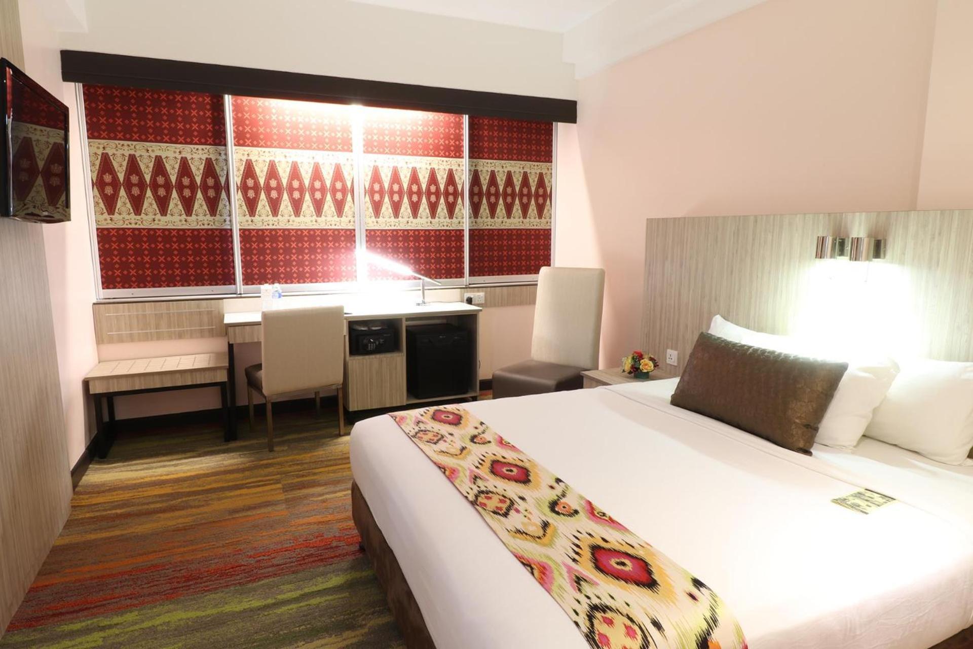 Premium Queen Room