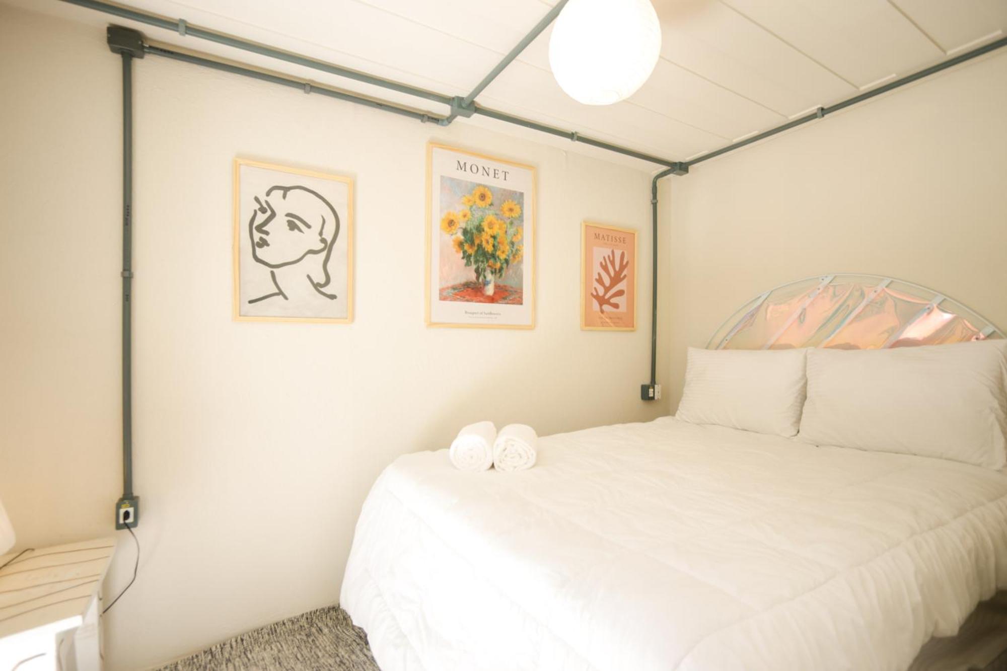 Double Room,1228362365:JPEG