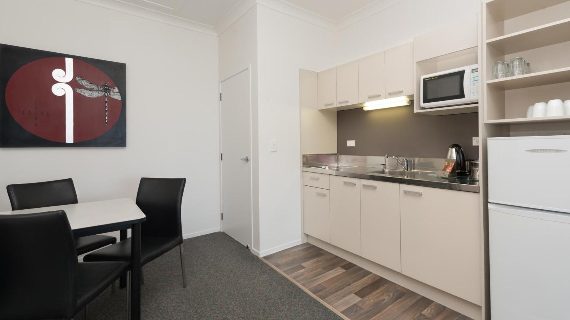 Deluxe Family Suite