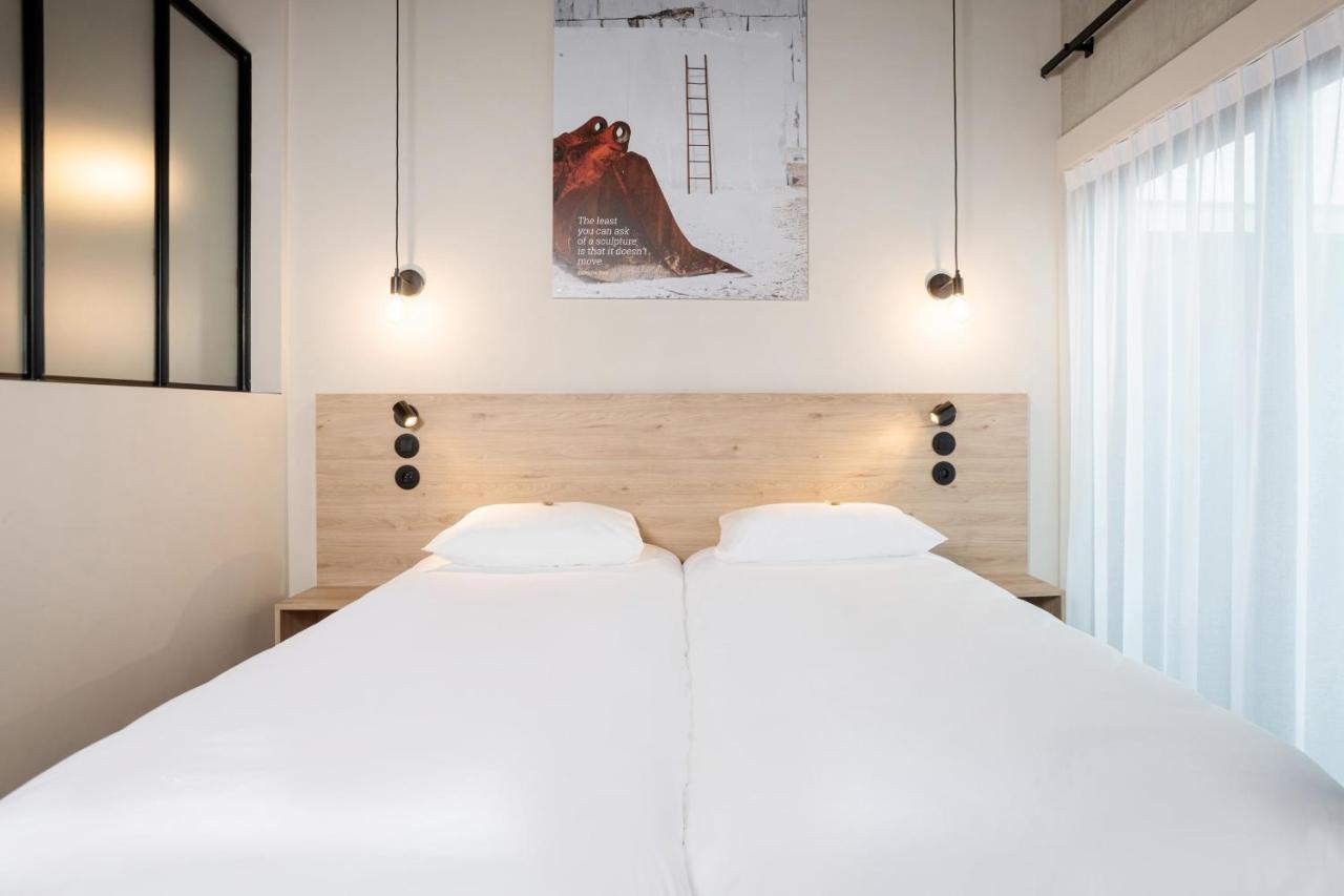 Standard Twin Room Balcony