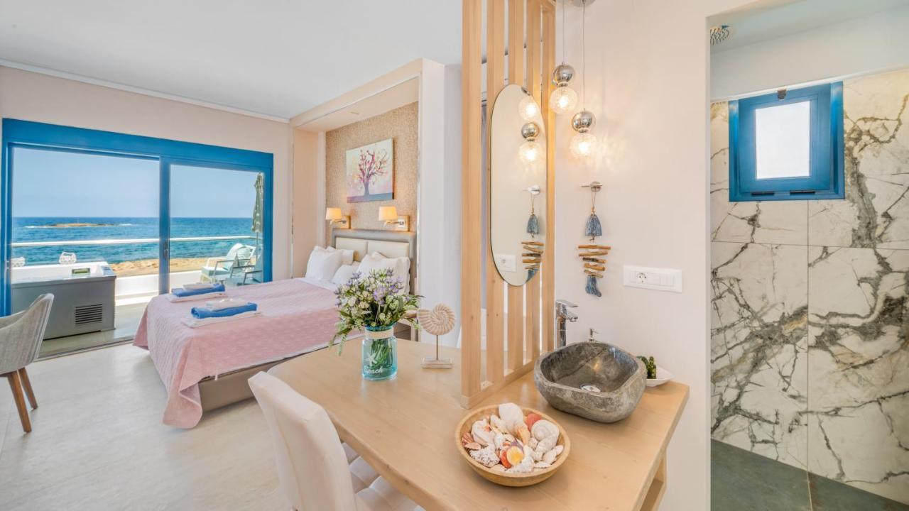 One-Bedroom Apartment Panoramic Sea View & Hot Tub