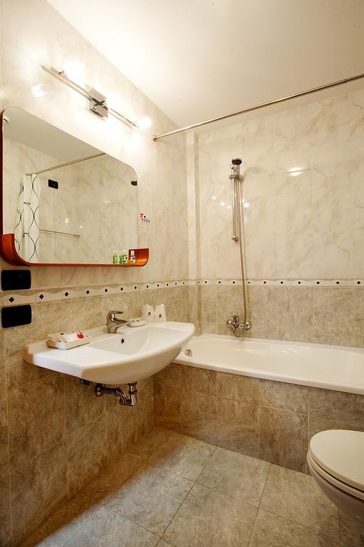 Quarto Twin