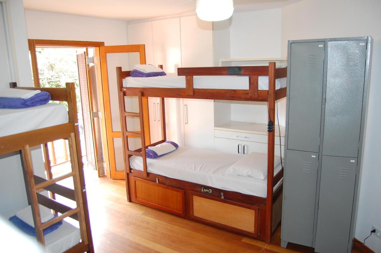 Bed 8-Bed Mixed Dormitory Room
