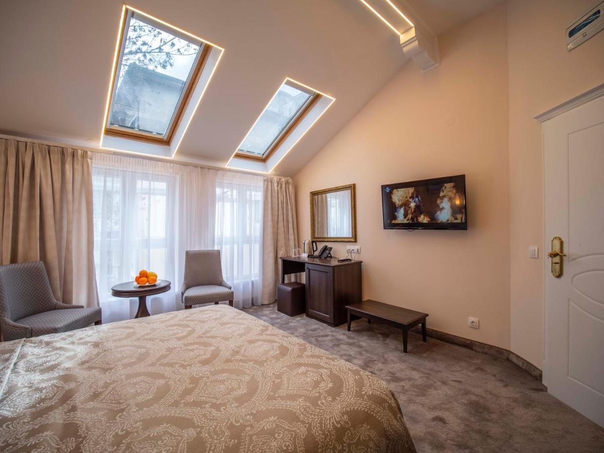 Premium Double Room