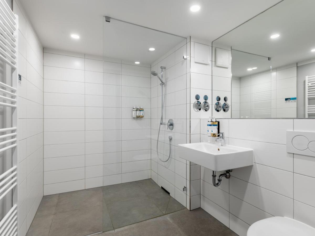 Large Studio Kitchenette