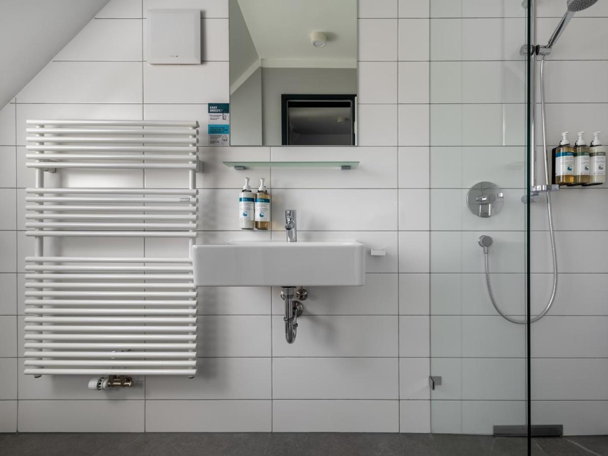 Large Studio Kitchenette Balcony