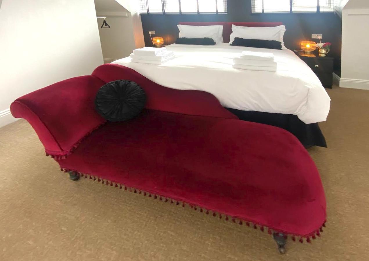 Double Room,1232916860:JPEG