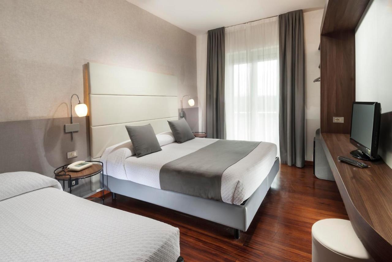 Triple Room,971090689:JPEG