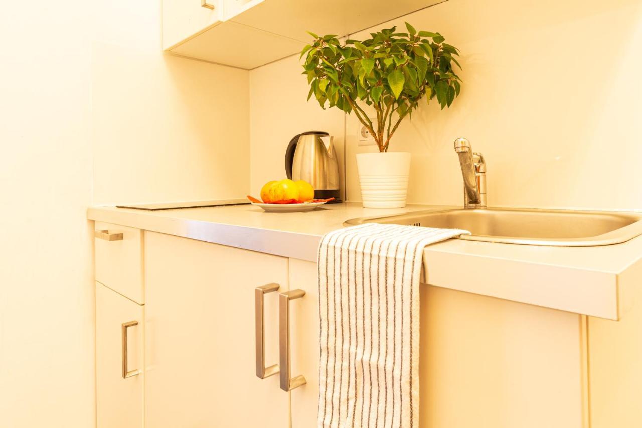 Family Room Kitchen
