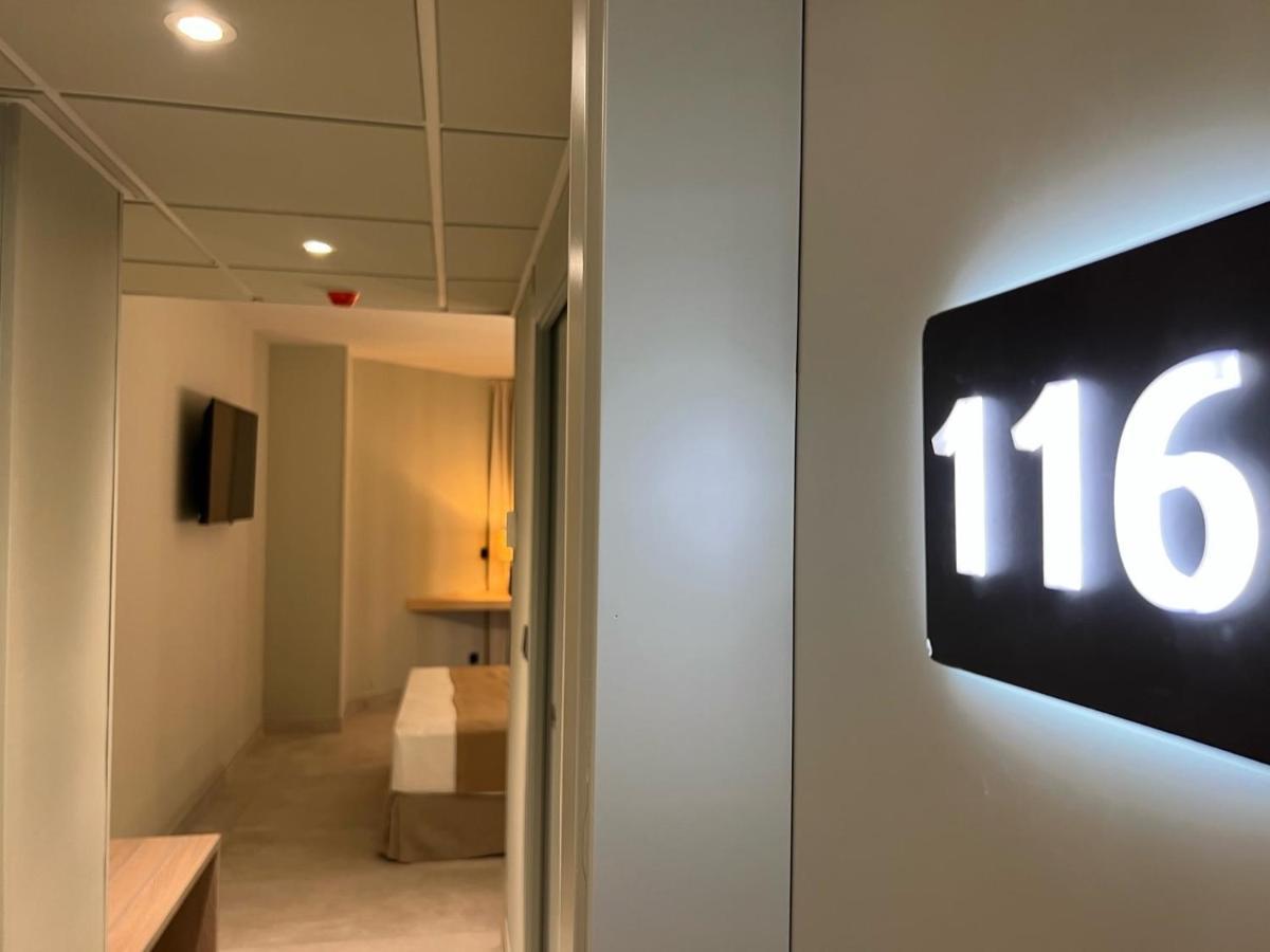 Double or Twin Room,1236564394:JPEG