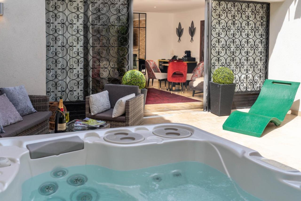 Suite con bañera de hidromasaje