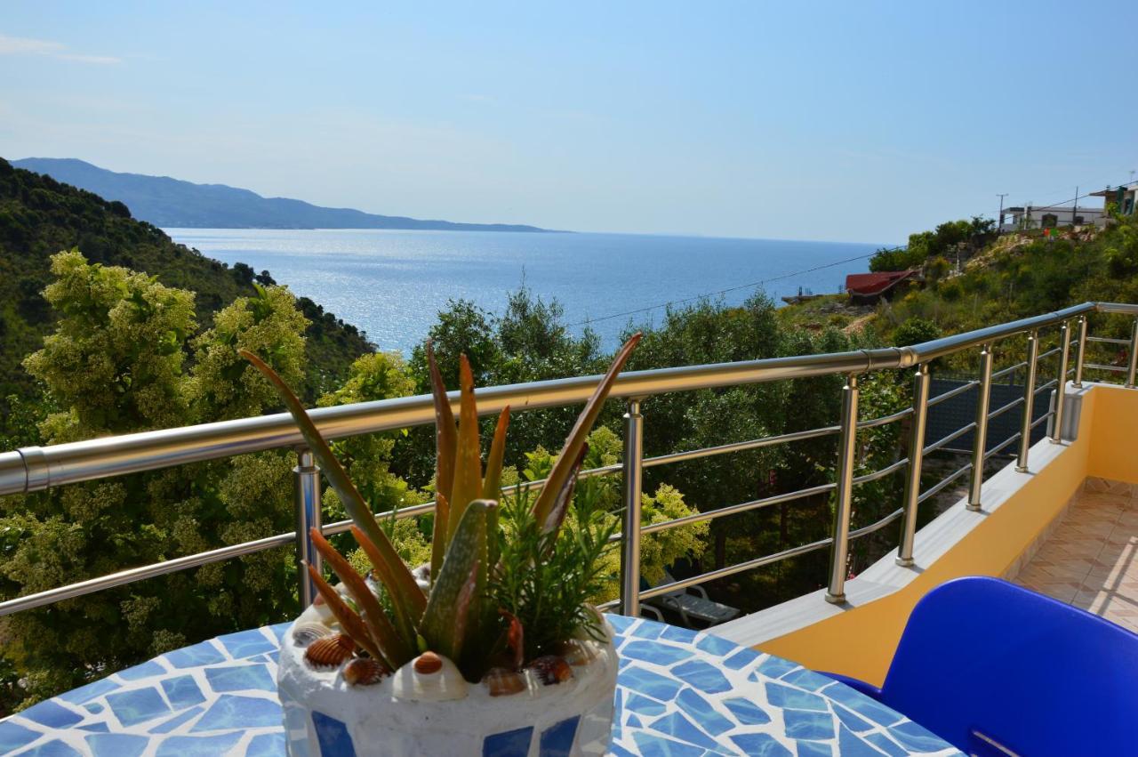 Studio Apartment Sea View