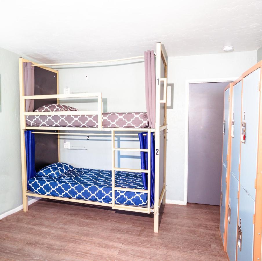 Bed 6-Bed Mixed Dormitory Room
