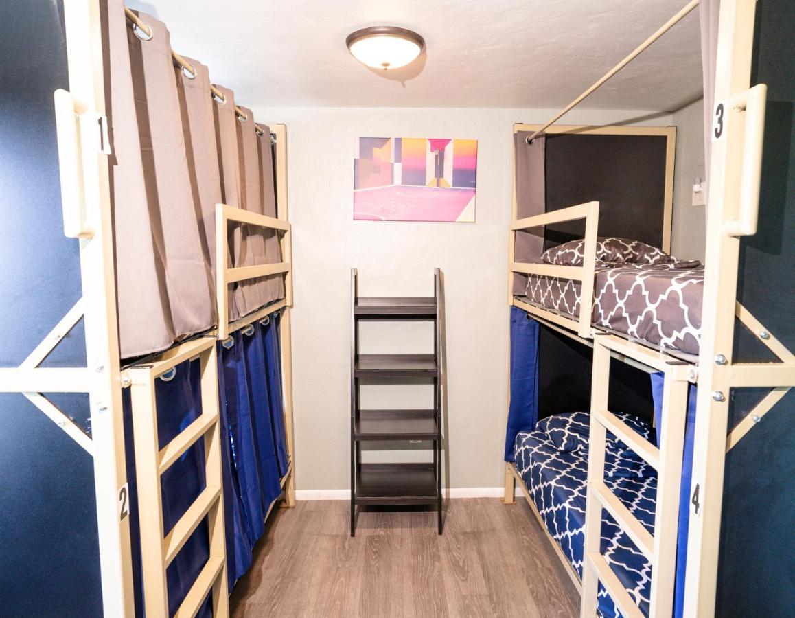 Bed 4-Bed Mixed Dormitory Room