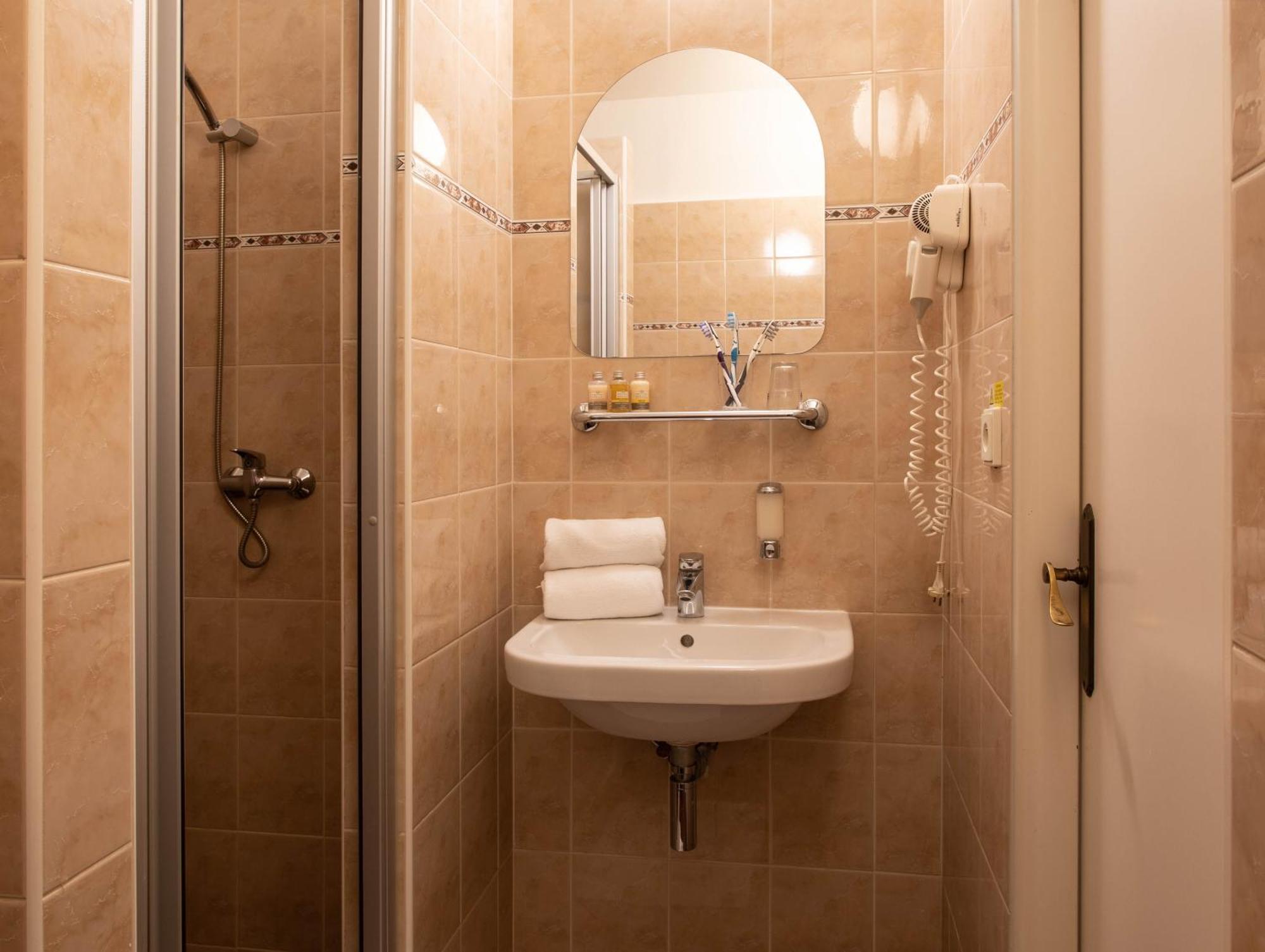 Twin Room Bathroom
